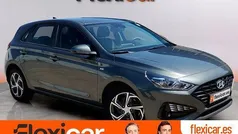 Gris Usado 2023 Hyundai i30 Berlina | 18.990 € (Precio justo)