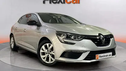 Usado Renault Mégane IV LIMITED 140 CV (102 kW) 2020 Gris Berlina