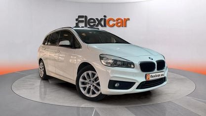 Używany BMW 220 190 KM (139 kW) 2018 Biały Kombi