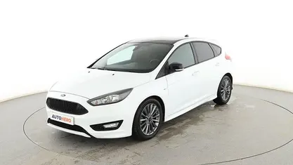 Usado 2017 Ford Focus ST-Line Berlina | 14.499 € (Precio justo)