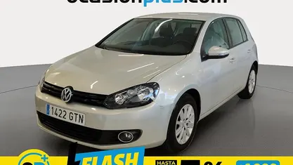 Usado VW Golf VI Advance 105 CV (77 kW) 2010 Gris plata Utilitario