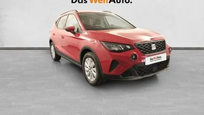Rojo Usado 2024 Seat Arona Reference SUV | 18.900 € (Precio justo)