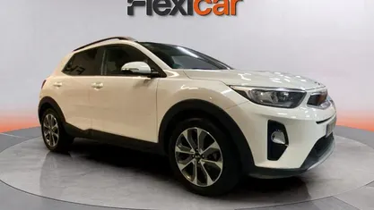 Usado 2019 Kia Stonic SUV | 12.990 € (Precio justo)