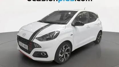 Usado Hyundai i10 N Line 84 CV (61 kW) 2024 Blanco Utilitario