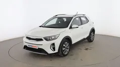Blanco Usado 2021 Kia Stonic SUV | 15.099 € (Precio justo)