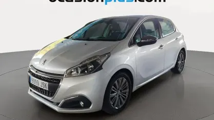 Usado Peugeot 208 Allure 110 CV (80 kW) 2016 Gris plata Utilitario