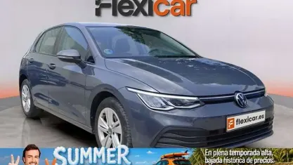Usado VW Golf VIII 110 CV (80 kW) 2022 Gris Berlina