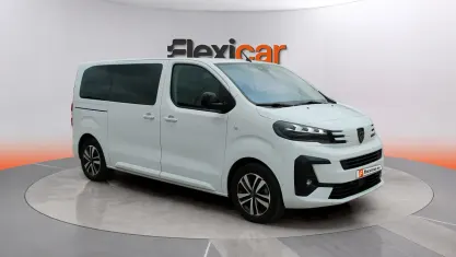 Begagnad Peugeot Traveller Business-Line 180 HK (132 kW) 2024 Vit Minibuss