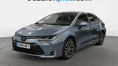 Gris Usado 2023 Toyota Corolla Style Berlina | 23.819 € (Precio justo)