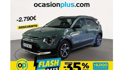 Usado Kia Niro 141 CV (103 kW) 2023 Verde SUV