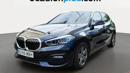 Usado BMW 118 150 CV (110 kW) 2022 Negro Utilitario