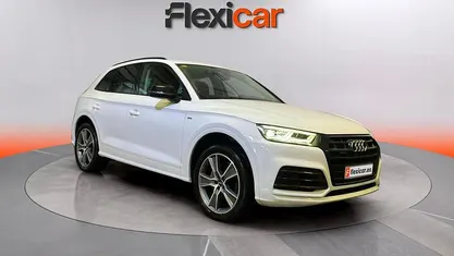 Begagnad Audi Q5 Premium 190 HK (139 kW) 2019 Vit SUV