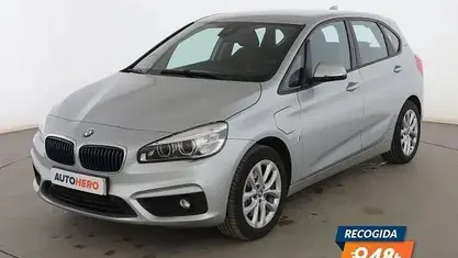 Käytetty BMW 225 Active Tourer iPerformance 225 HP (165 kW) 2016 Harmaa Tila-auto