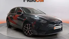 Gris Usado 2023 Kia Ceed GT-Line Berlina | 20.290 € (Precio justo)