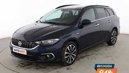 Usado Fiat Tipo Lounge 120 CV (88 kW) 2016 Azul Familiar