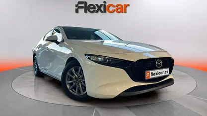 Usado Mazda 3 122 CV (89 kW) 2021 Blanco Berlina