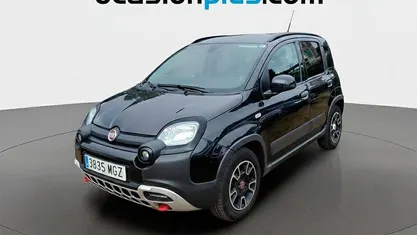 Negro Usado 2023 Fiat Panda Cross Cross Utilitario | 9810 € (Buen precio)