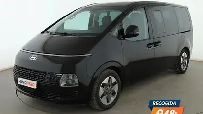 Begagnad Hyundai Staria 177 HK (130 kW) 2022 Svart Minibuss