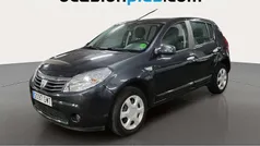 Gris Usado 2010 Dacia Sandero Lauréate Utilitario | 4450 € (Precio justo)