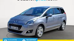 Gris Usado 2017 Peugeot 5008 Style Monovolumen | 11.900 € (Super precio)