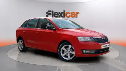 Usado Skoda Rapid Active 90 CV (66 kW) 2016 Rojo Utilitario