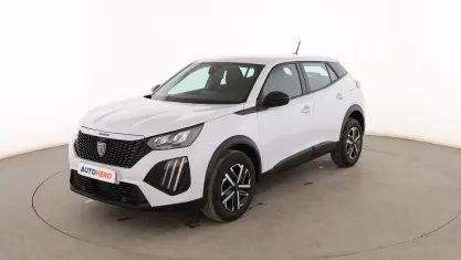 Usado Peugeot 2008 Active 101 CV (74 kW) 2024 Blanco SUV