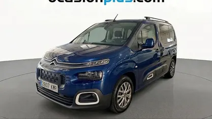 Käytetty Citroën Berlingo Feel 110 HP (80 kW) 2019 Sininen Tila-auto