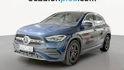 Usado Mercedes GLA180 AMG 136 CV (100 kW) 2022 SUV