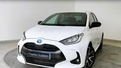 Blanco Usado 2021 Toyota Yaris Hybrid Style Berlina | 19.650 € (Precio justo)