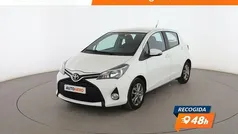 Blanco Usado 2016 Toyota Yaris Active Berlina | 10.499 € (Precio justo)