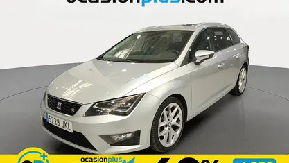 Usado Seat Leon FR 150 CV (110 kW) 2015 Monovolumen