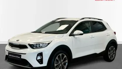Usado Kia Stonic 100 CV (73 kW) 2020 SUV