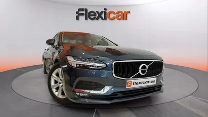 Käytetty Volvo S90 Momentum 150 HP (110 kW) 2019 Sininen Sedan