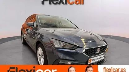 Usado Seat Leon Style 131 CV (96 kW) 2023 Utilitario