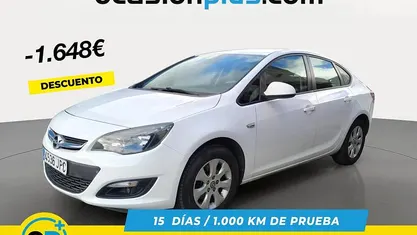Blanco Usado 2016 Opel Astra Elegance Berlina | 8102 € (Super precio)
