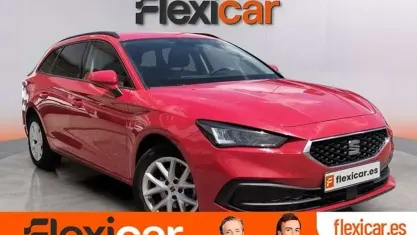 Usado Seat Leon Style 110 CV (80 kW) 2023 Rojo Utilitario