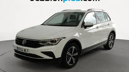 Blanco Usado 2023 VW Tiguan Life SUV | 28.628 € (Super precio)