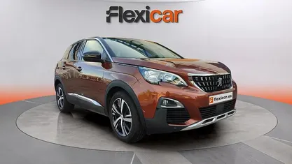 Usado Peugeot 3008 Allure 131 CV (96 kW) 2018 Monovolumen