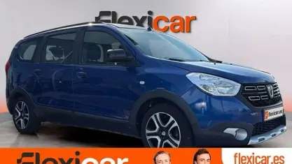 Usado Dacia Lodgy Comfort 116 CV (85 kW) 2021 Azul Monovolumen