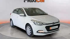 Usado 2016 Hyundai i20 Berlina | 7990 € (Buen precio)