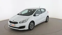 Blanco Usado 2018 Kia Ceed Berlina | 10.999 € (Precio justo)