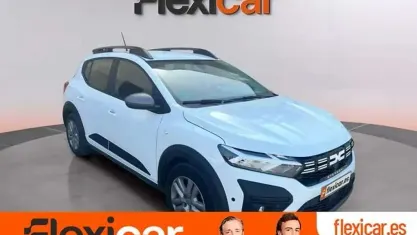 Usado Dacia Sandero Extreme 91 CV (66 kW) 2023 Blanco Utilitario