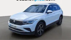 Blanco Usado 2022 VW Tiguan Life SUV | 25.900 € (Super precio)