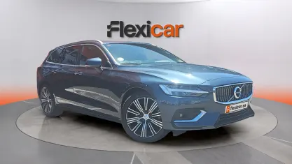 Begagnad Volvo V60 Inscription 197 HK (144 kW) 2021 Blå Kombi