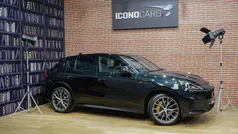 Negro Usado 2022 Maserati Grecale SUV | 112.900 € (Caro)