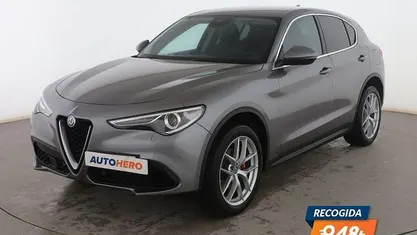 Usado Alfa Romeo Stelvio Lusso 280 CV (205 kW) 2018 Gris SUV