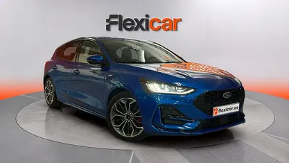 Używany Ford Focus ST-Line 155 KM (114 kW) 2023 Niebieski Sedan/Limuzyna