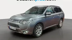 Usado 2014 Mitsubishi Outlander P-HEV SUV | 13.200 € (Precio justo)