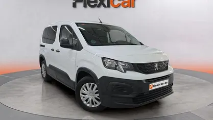 Usado Peugeot Rifter Active 131 CV (96 kW) 2021 Monovolumen