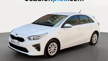 Usado Kia Ceed 120 CV (88 kW) 2020 Blanco Utilitario